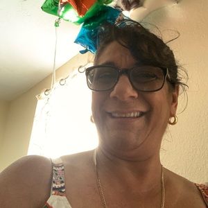 Meet your Posher, Teresa